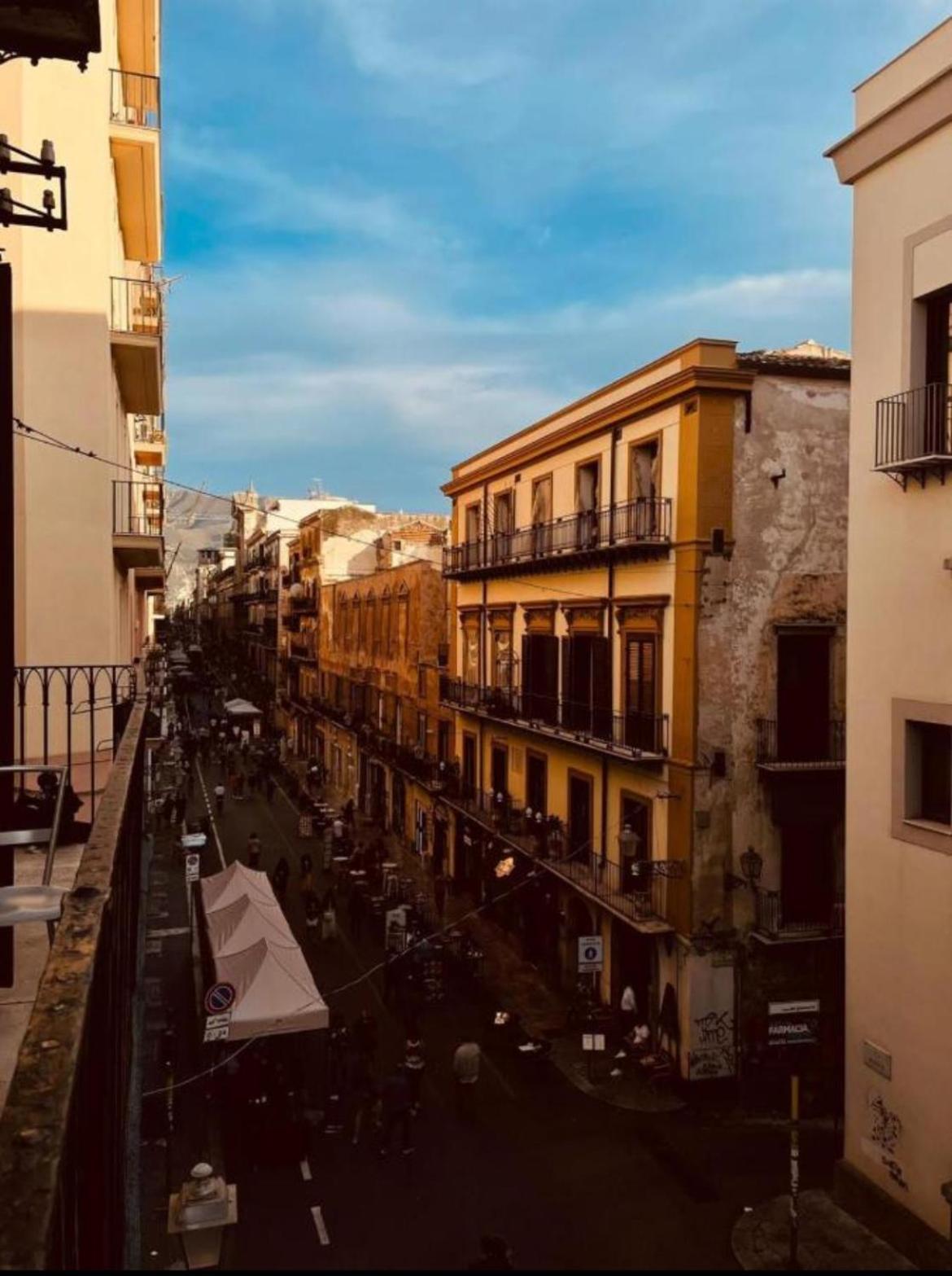 Maqueda Vibes Apartment Палермо Екстериор снимка