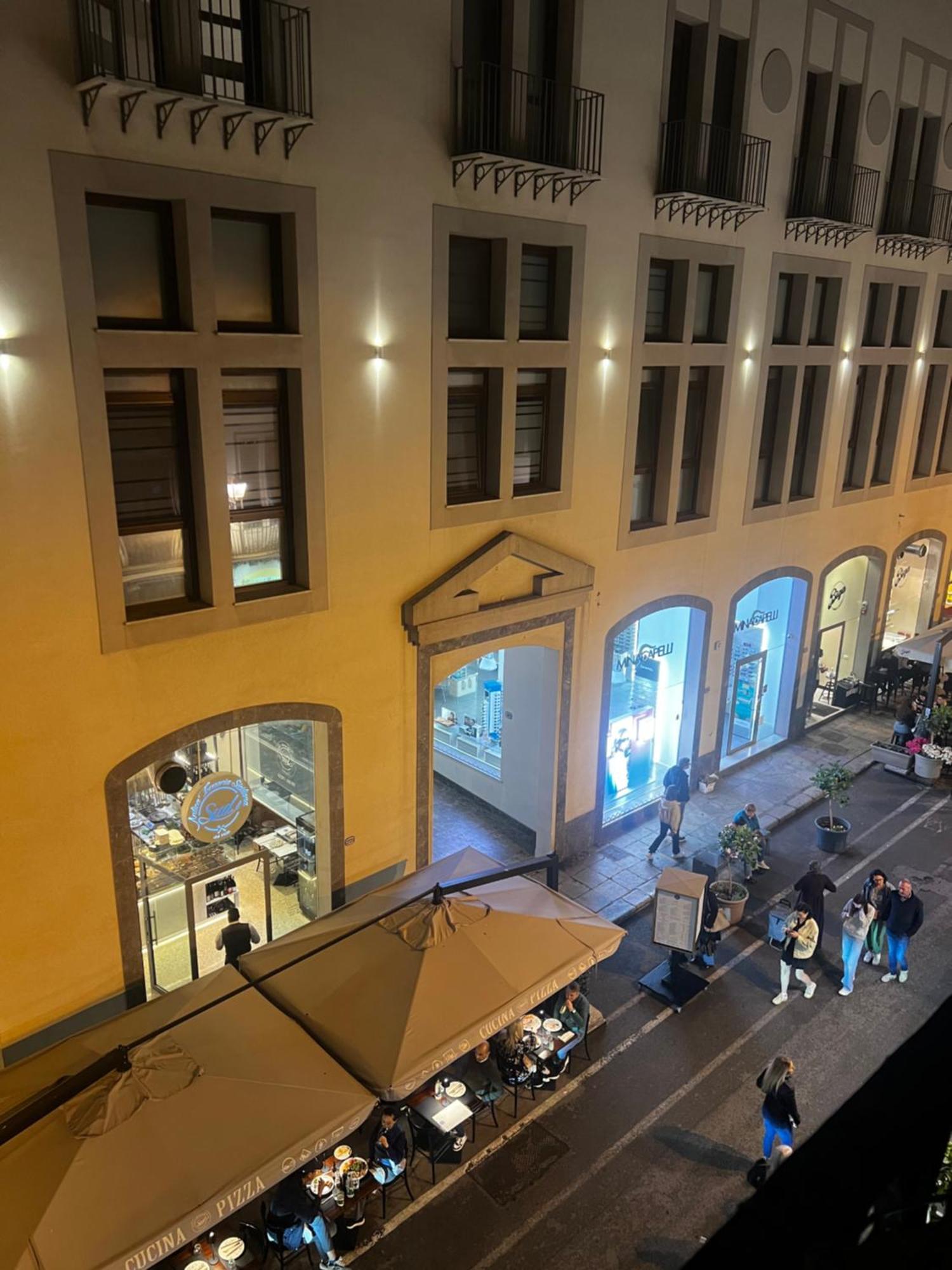 Maqueda Vibes Apartment Палермо Екстериор снимка